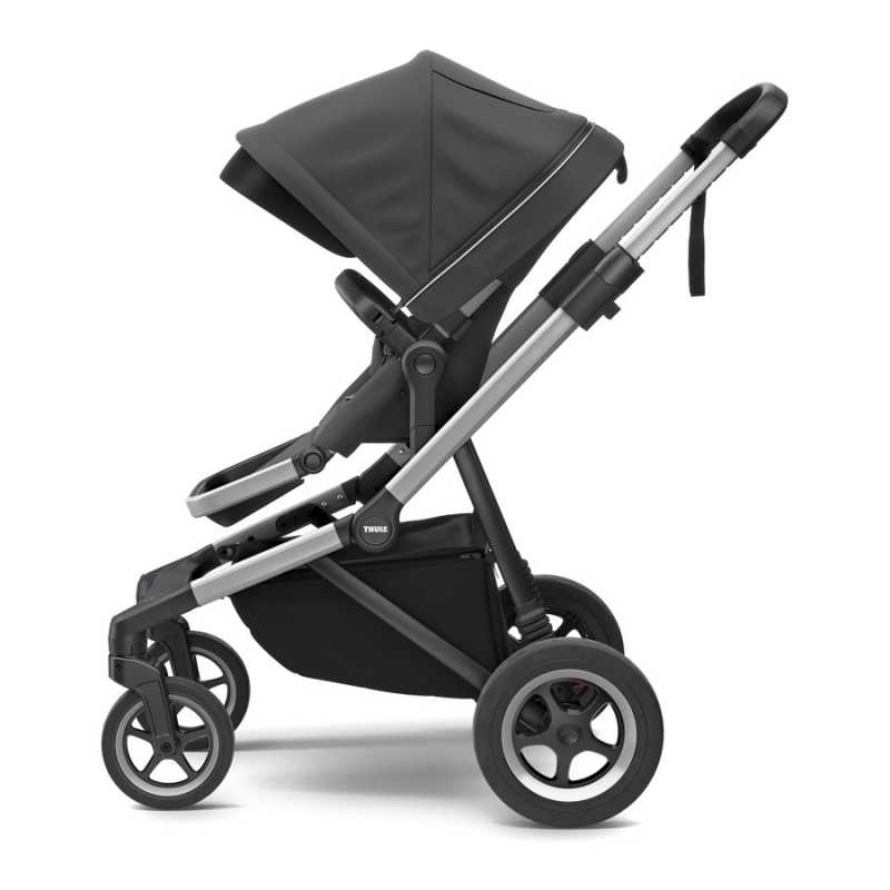 kocik-thule-sleek-charcoal-grey-2021-kopia